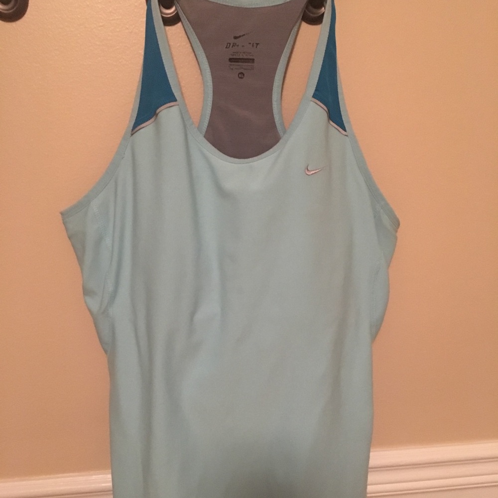 Workout tank